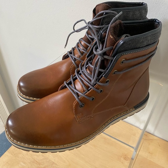 Boots - Picture 3 of 3